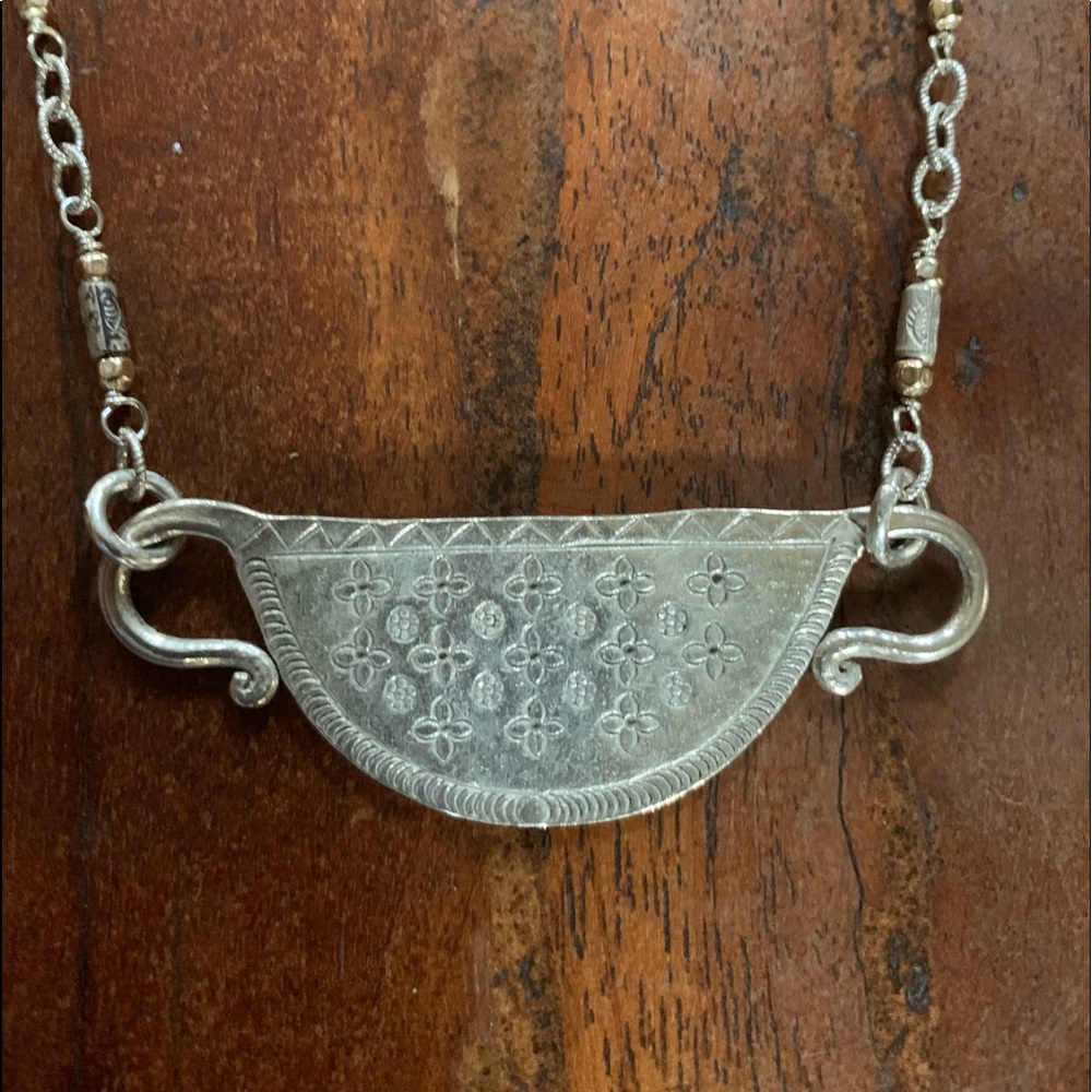 Necklace - Picture 2 of 7